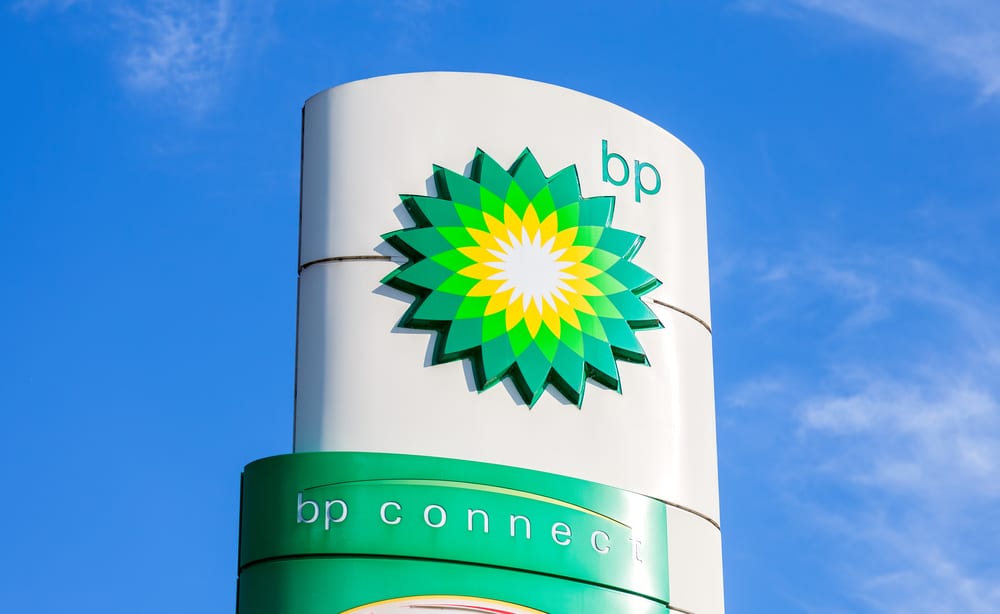 BP Profits Shrink Amid Refinery Woes &#8211; Markets Unmoved