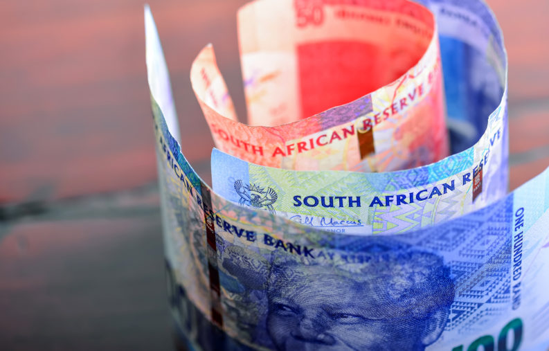 南アフリカランドの金利はどうなる？FXスワップポイント狙いの人は必見！