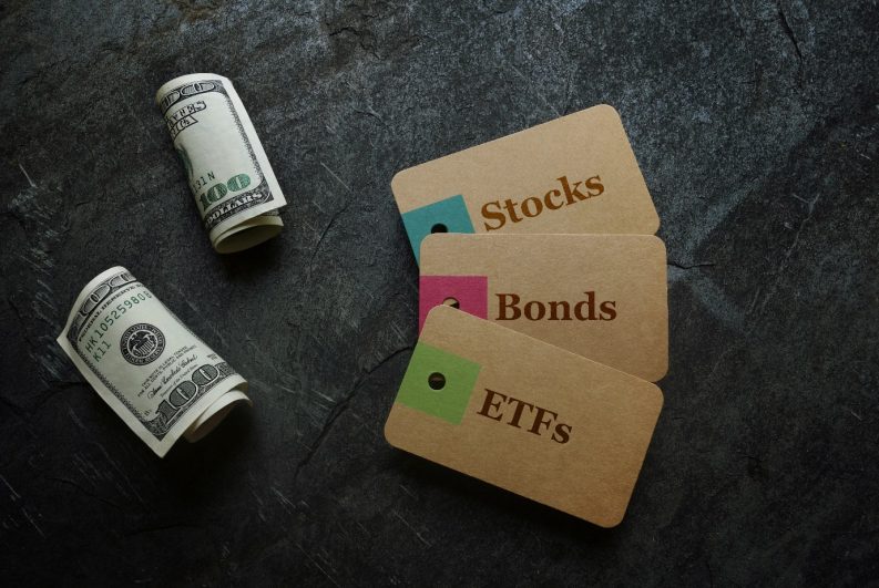 best gold stocks gold etfs