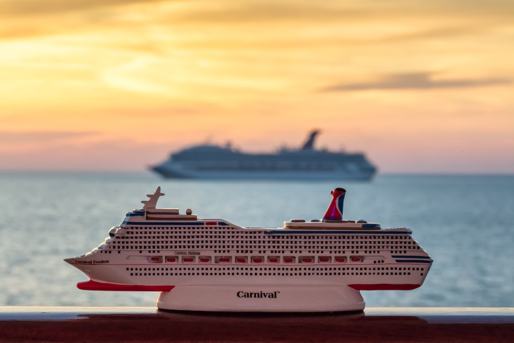 Carnival Corp’s Stock (CCL) Gains New Bull On Wall Street