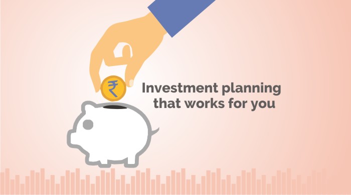 Investment planning illustration with piggy bank and coin deposit
